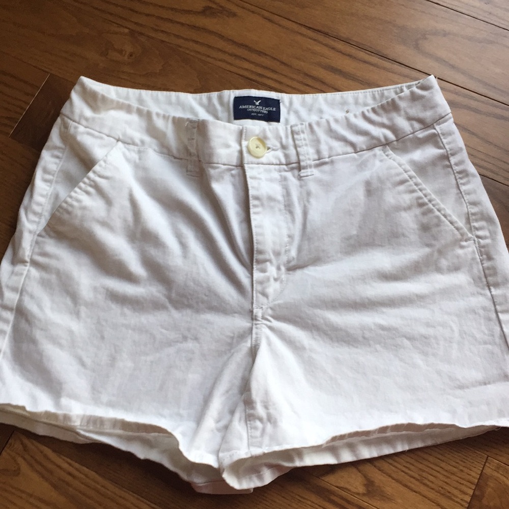 American Eagle Hi-rise shortie size 8